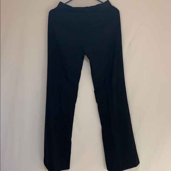 A Pea in the Pod black maternity pants - Picture 2 of 7